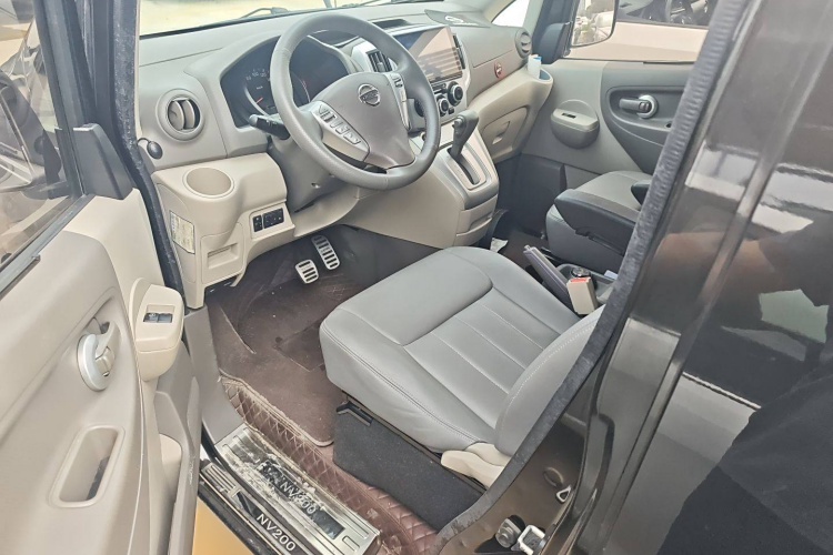 日产 日产NV200 2017 汽车图片 #10