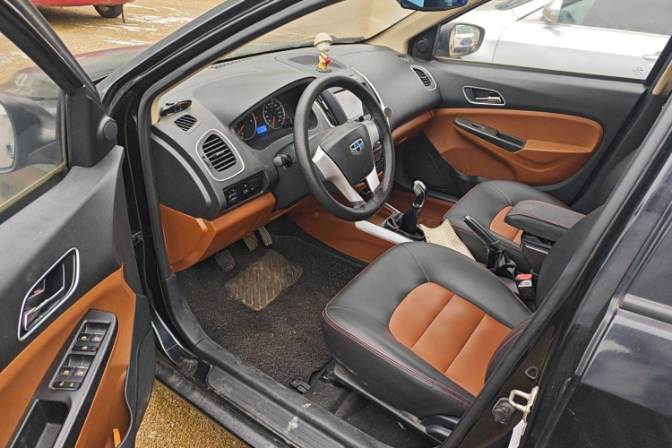 GEELY KingKong 2016 car image #10