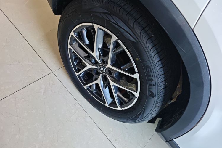 Changan CS75 PRO 2023 immagine di auto #10