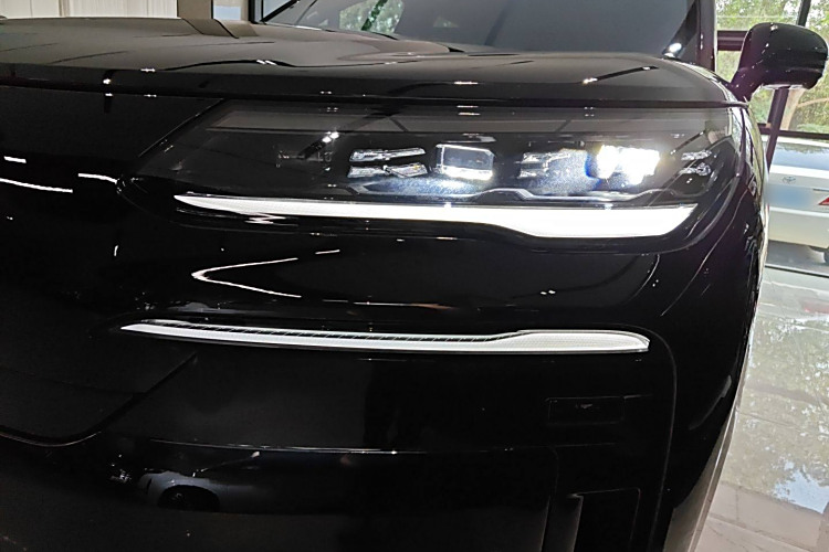 Denza N9 2025 imagem de carro #10