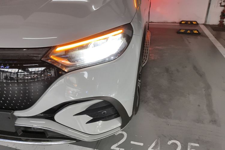 Mercedes-Benz EQE SUV 2023 #10 Mercedes-Benz EQE SUV 2023 car image #10