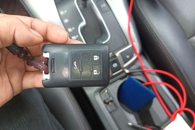 Chevrolet Captiva (Imported) 2017 #10 Chevrolet Captiva (Imported) 2017 car image #10