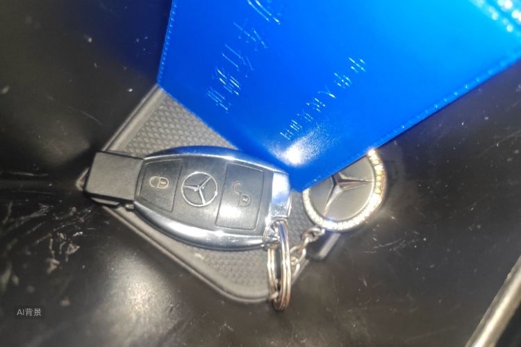 Mercedes-Benz GLA Class 2016 car image #10