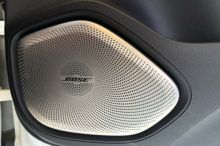 MG HS 2019 car image #10