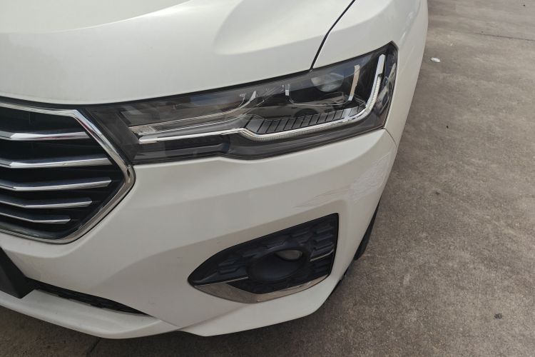 Haval H4 2018 car image #10