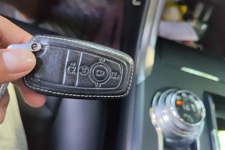 Ford Mondeo New Energy 2018 #10 Ford Mondeo New Energy 2018 car image #10