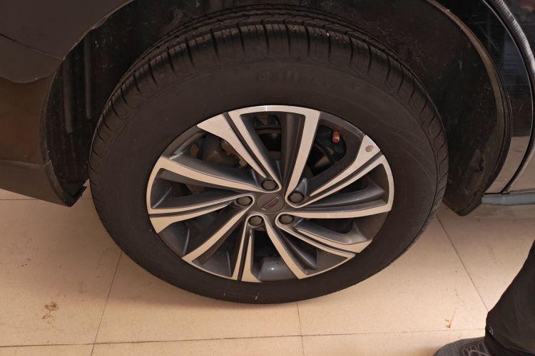 GEELY Vision X6 2020 car image #10