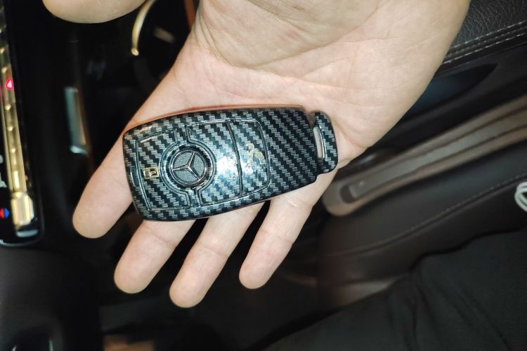 Mercedes-Benz GLE Class New Energy 2022 car image #10