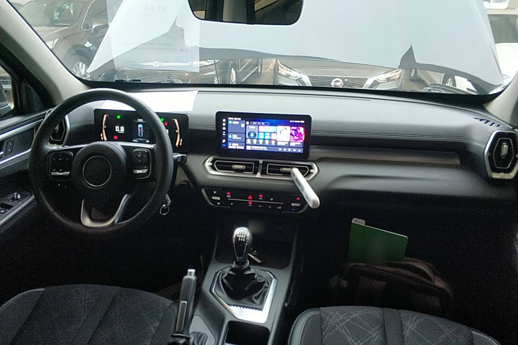 Great Wall Jingang Pao 2022 car image #10