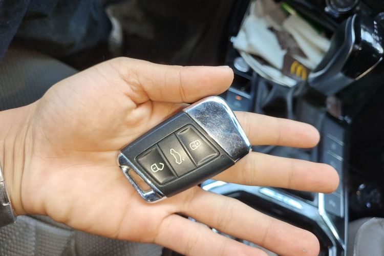 Volkswagen Passat New Energy 2019 #10 Volkswagen Passat New Energy 2019 صورة سيارة #10