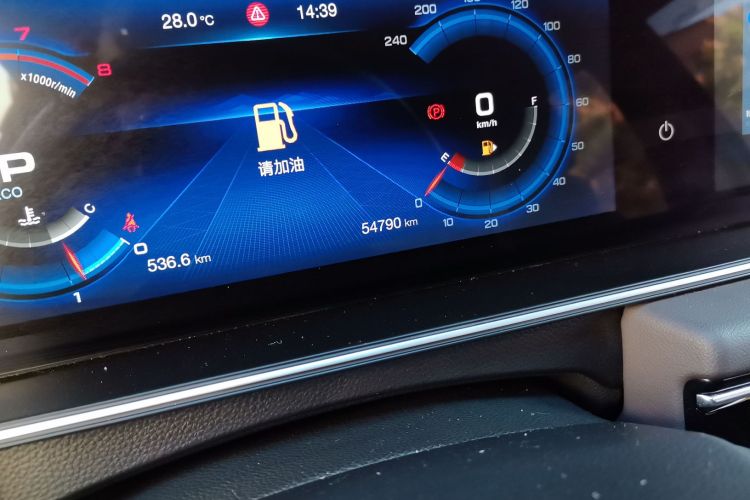 GAC Trumpchi M6 2019 immagine di auto #10
