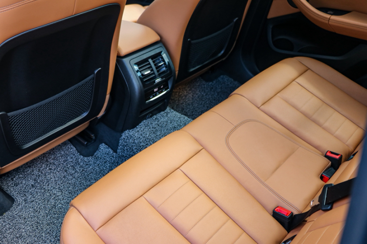 Volkswagen Bora Classic 2018 immagine di auto #10