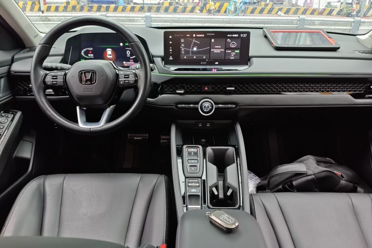 Honda Accord New Energy 2023 car image #10