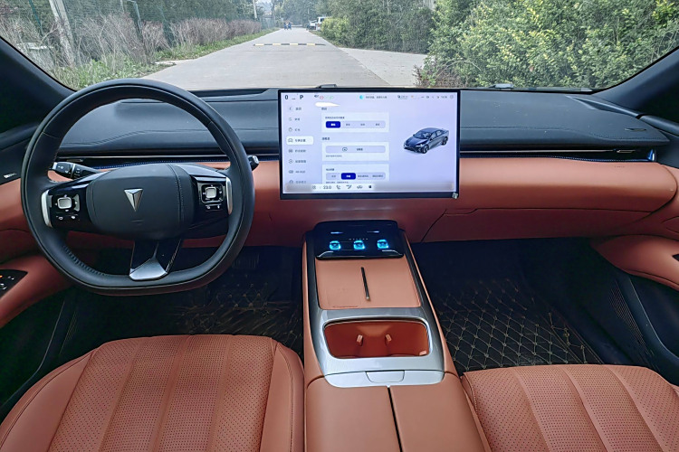 Deepal L07 2025 car image #10