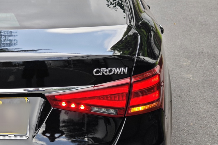 丰田 皇冠 2016 汽车图片 #10