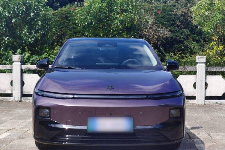 零跑汽车 零跑B01 2025 汽车图片 #10