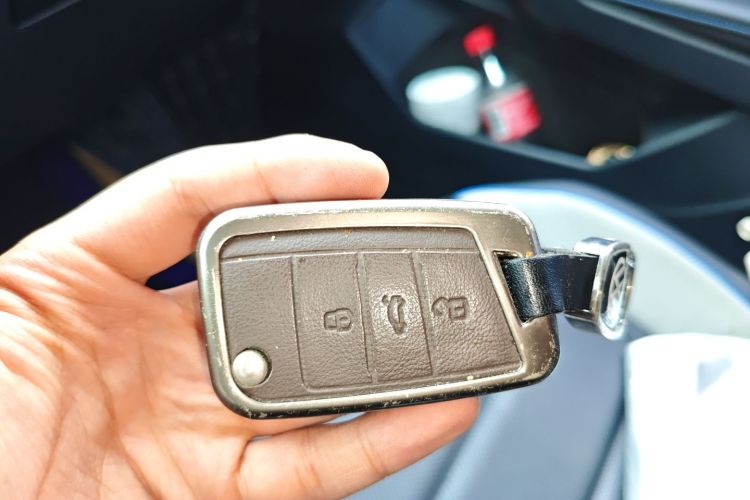 Volkswagen Tayron GTE 2021 #10 Volkswagen Tayron GTE 2021 car image #10