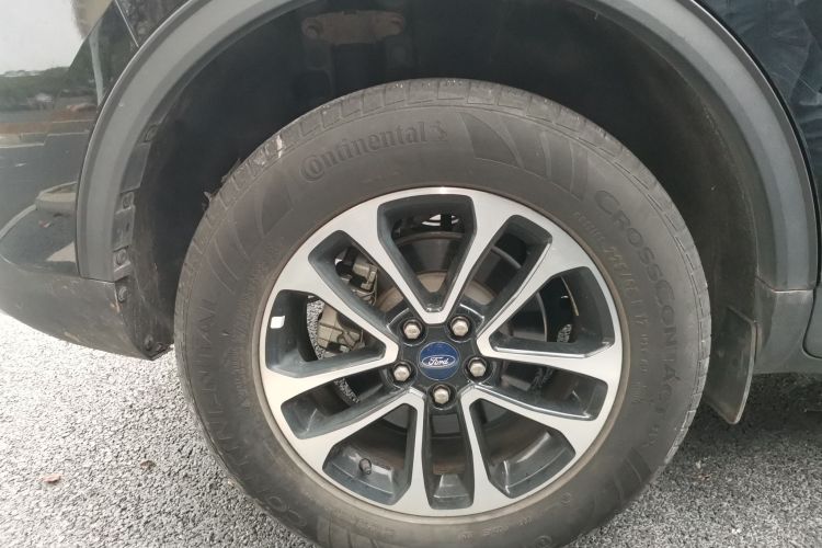 Ford Escape 2021 immagine di auto #10