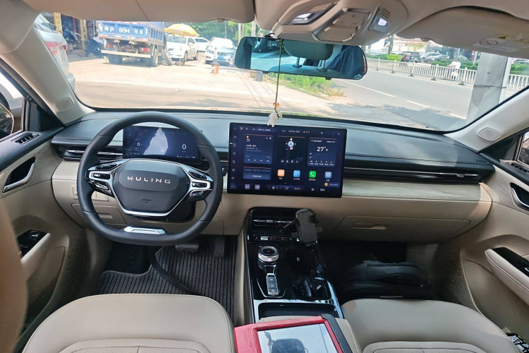 Wuling Starlight 730 2024 immagine di auto #10