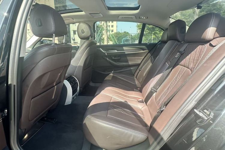 BMW M5 New Energy 2018 #10 BMW M5 New Energy 2018 immagine di auto #10