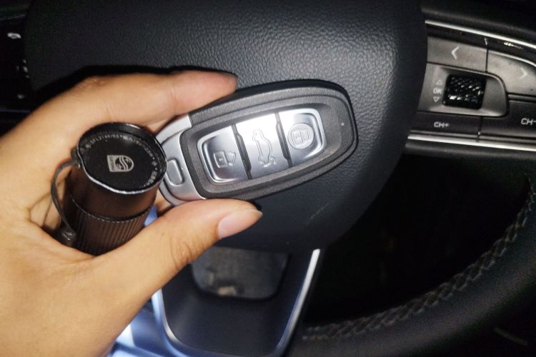 HongQi E-QM5 2023 #10 HongQi E-QM5 2023 imagem de carro #10