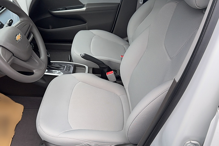 Chevrolet Lova 2016 immagine di auto #10