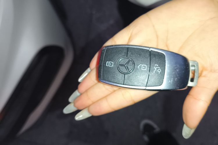 Mercedes-Benz GLE Class New Energy 2021 immagine di auto #10