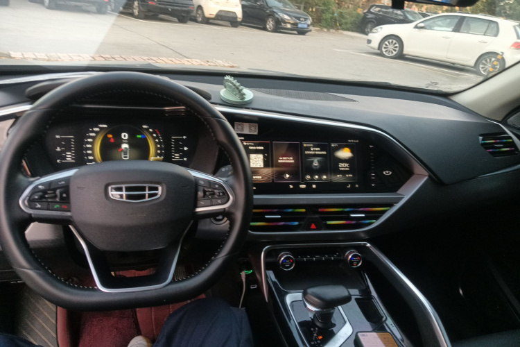 GEELY Tugella S 2022 car image #10