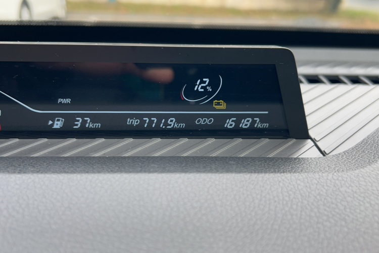 哪吒汽车 哪吒AYA 2023 汽车图片 #10