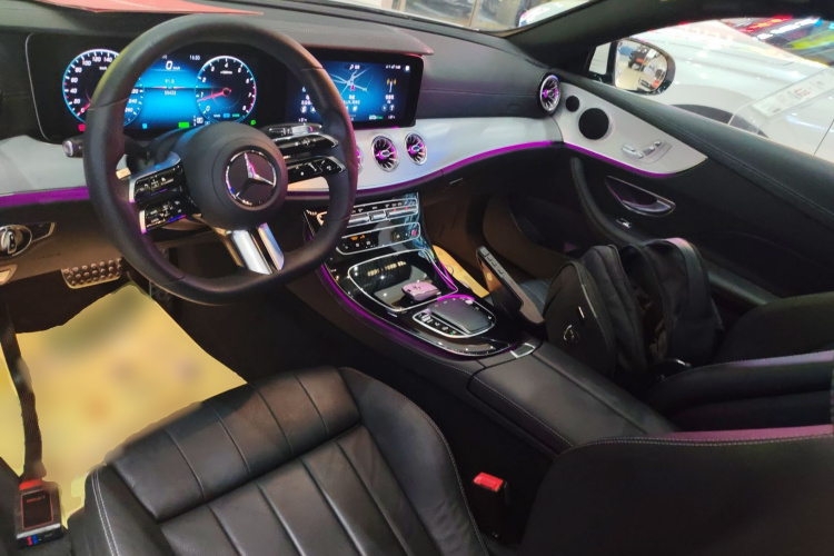 Mercedes-Benz E Class (Imported) 2021 immagine di auto #10