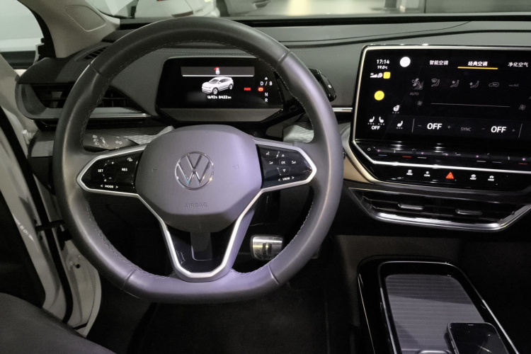 Volkswagen ID.6 X 2023 car image #10