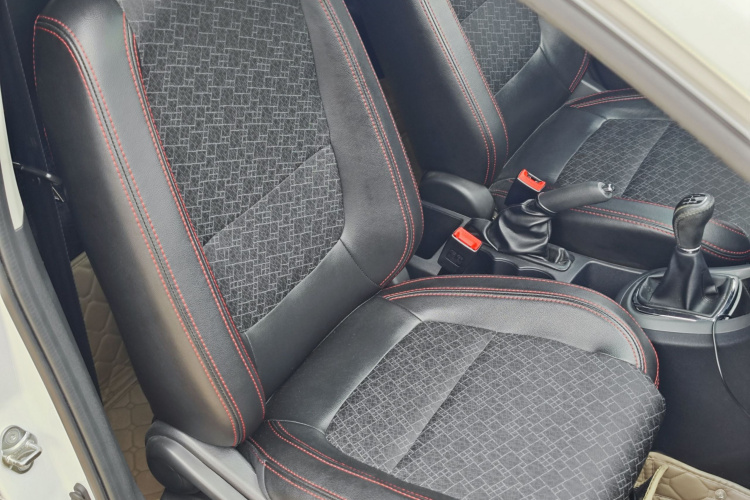 Kaiyi C3R 2017 изображение автомобиля #10