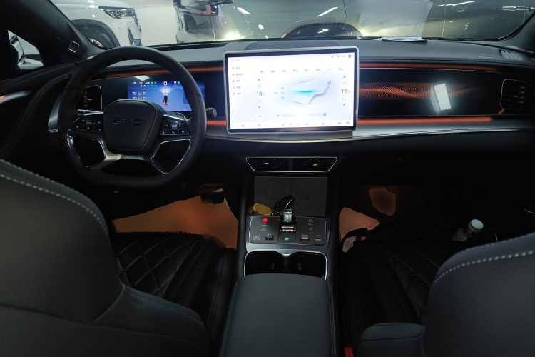 BYD Sea Lion 07 EV 2024 صورة سيارة #10