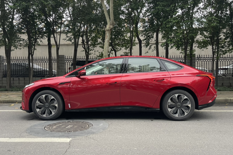 HongQi TianGong 05 2025 car image #10