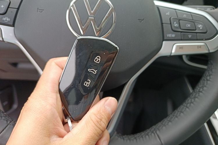 Volkswagen Tavendor 2024 car image #10