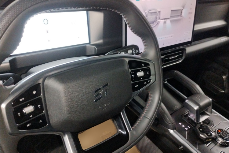 Jetour Traveller 2024 car image #10