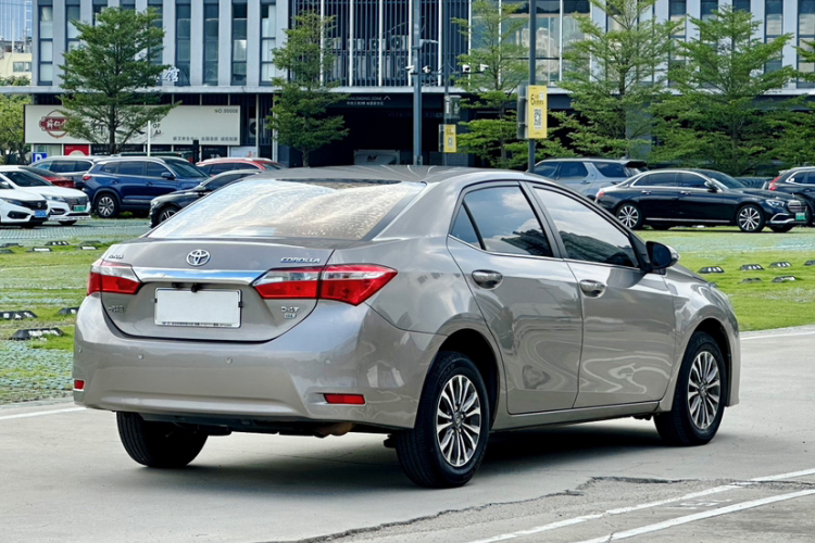 丰田 卡罗拉 2018 汽车图片 #10