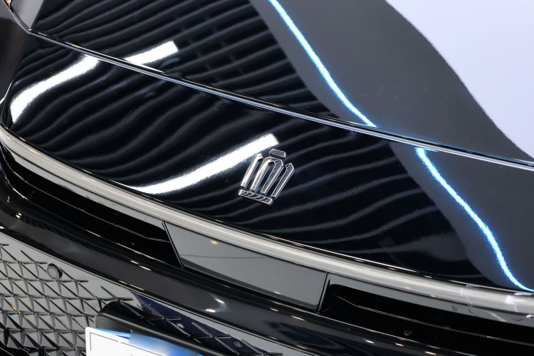 Toyota Crown 2023 immagine di auto #10