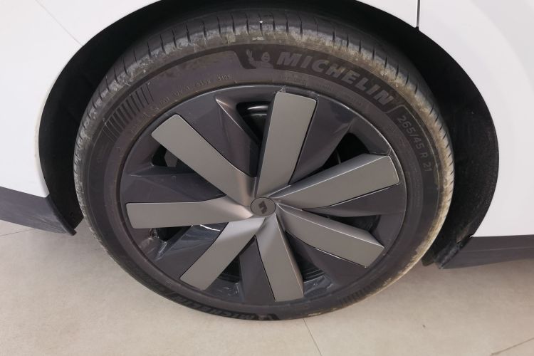 理想汽车 理想i6 2025 汽车图片 #10