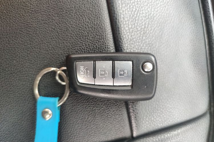 日产 蓝鸟经典 2018 汽车图片 #10