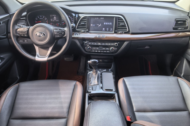 Kia K5 2019 imagen de coche #10