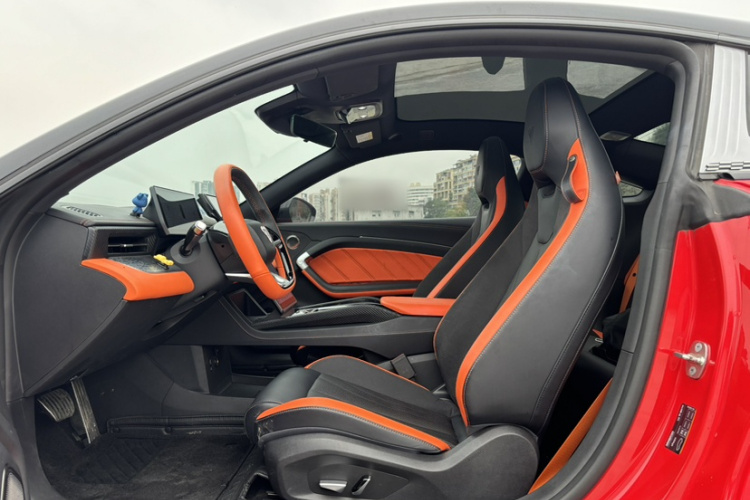 哪吒汽车 哪吒GT 2023 汽车图片 #10