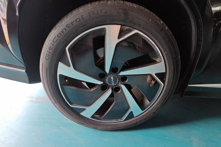 BYD Sea Lion 07 EV 2024 car image #10