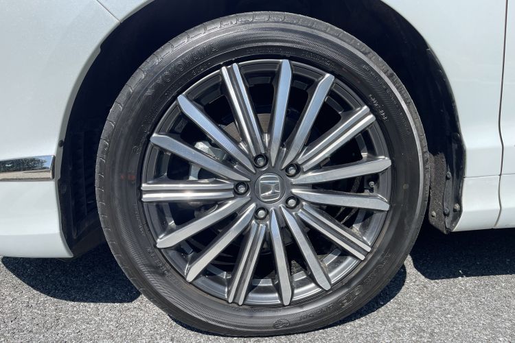 Honda Elysion 2025 car image #10