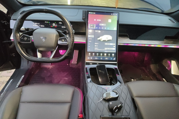 哪吒汽车 哪吒S 2024 汽车图片 #10