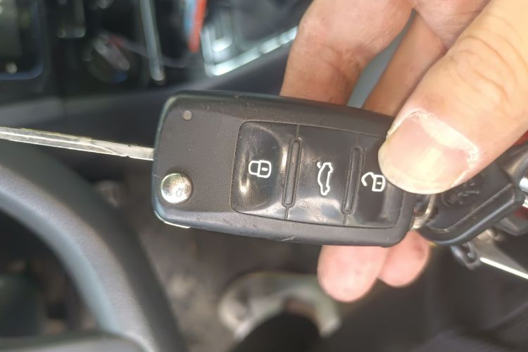 Volkswagen C-Trek 2017 immagine di auto #10