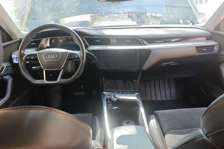 Audi e-tron 2022 imagen de coche #10