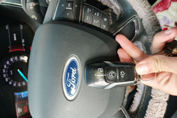 Ford Taurus 2016 #10 Ford Taurus 2016 car image #10