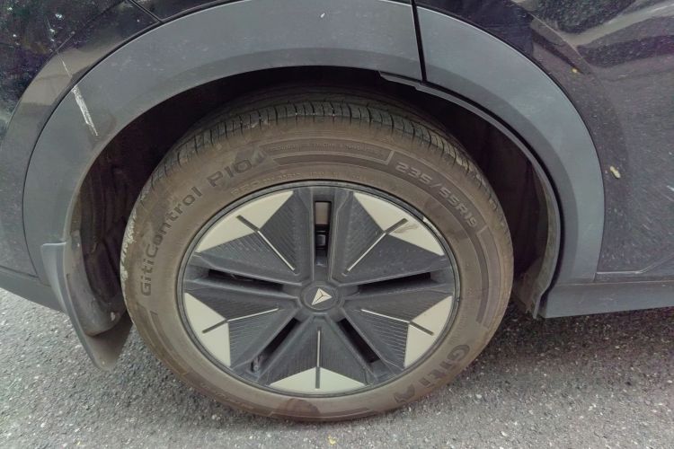 Deepal S07 2025 #10 Deepal S07 2025 صورة سيارة #10