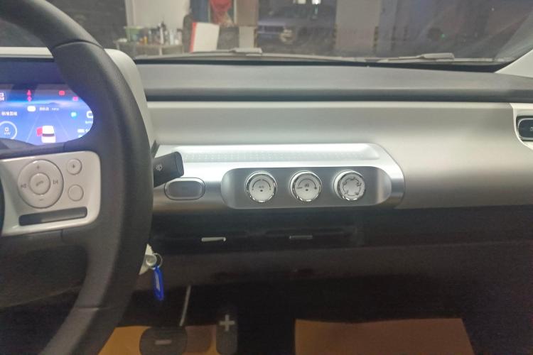 五菱汽车 五菱Air ev晴空 2024 #10 五菱汽车 五菱Air ev晴空 2024 汽车图片 #10